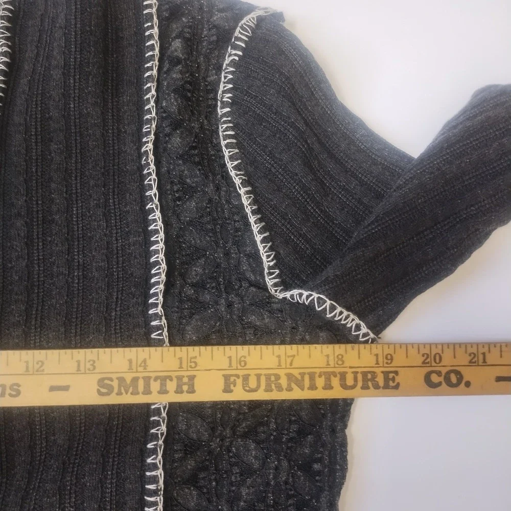 Oli & Hali Ribbed Knit Lace Top Womens Medium Gray Contrast Stitch Boho Grunge - Picture 8 of 9